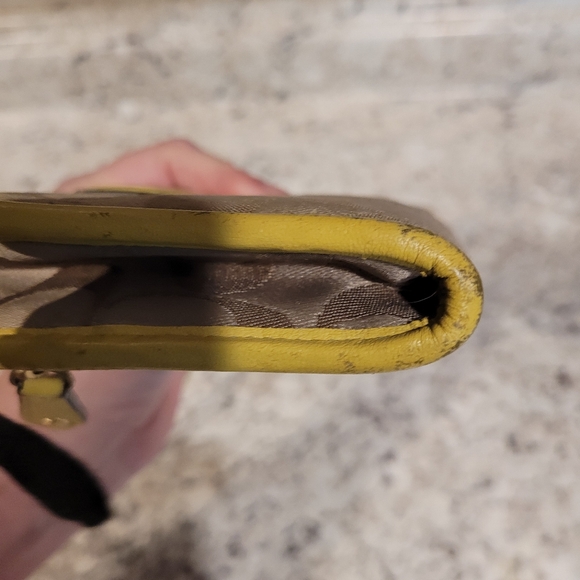 Coach wallet wristlet. Beige with lime accent trim. 4” x 7” - Picture 5 of 6